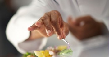 Dîner de charité le 7 novembre avec Marcel Ravin, au profit des jeunes de l’Espérance