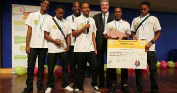 « Cliquons » pour nos jeunes qui représentent la Martinique au championnat européen de la mini-entreprise !
